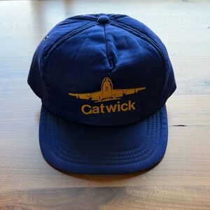 Gatwick Airport, England - Cap.